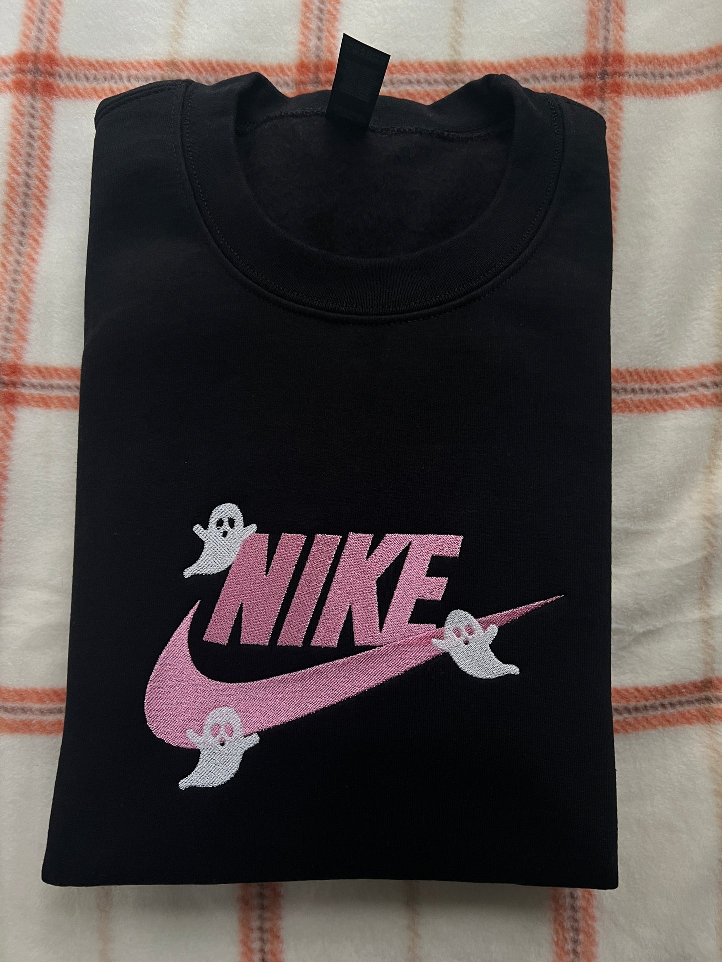 Swoosh ghosts x3